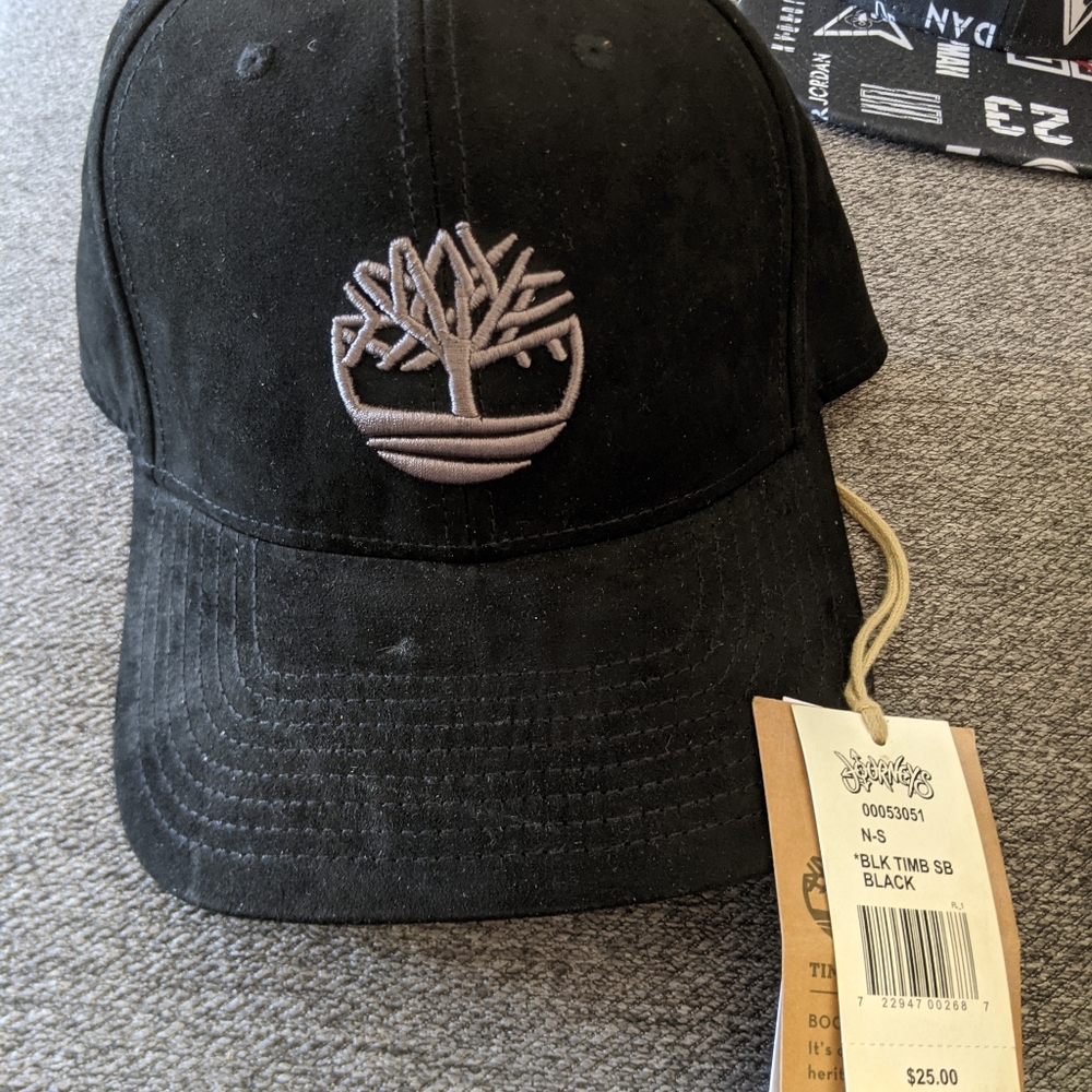 Snapback, black timberland